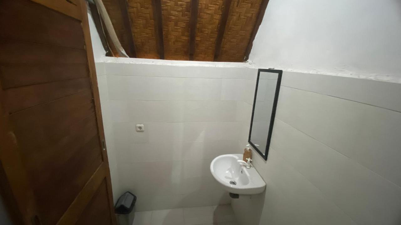 Gelih Bungalow Nusa Penida Batununggul Bagian luar foto